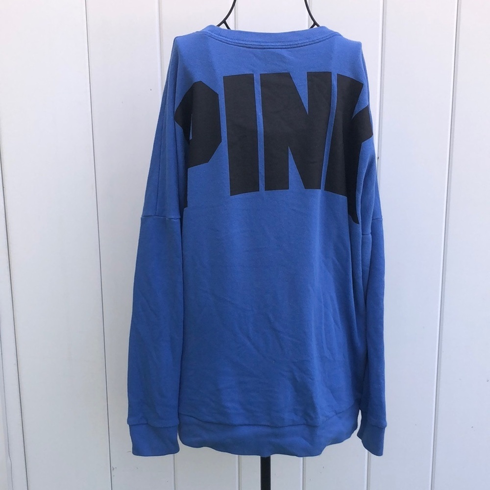 PINK Victoria’s Secret crew neck oversized sweatshirt medium blue sweatshirt​​
